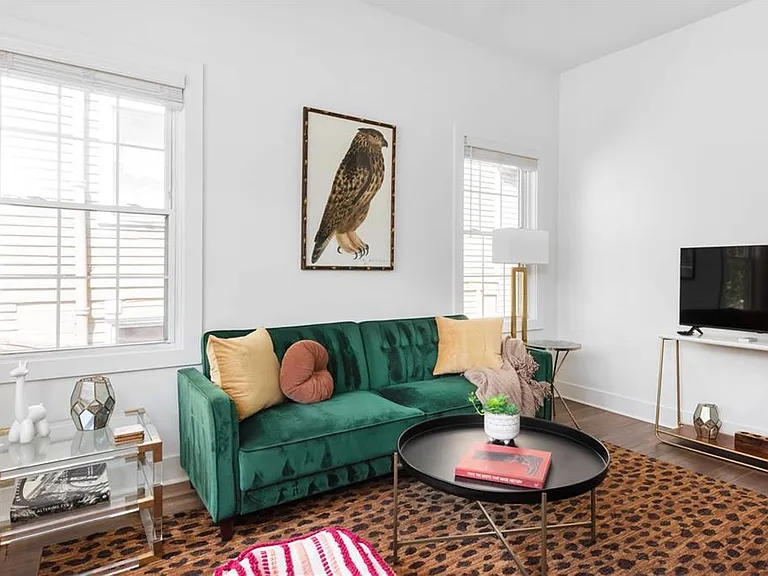538 Winton Ter NE #A — Photo 4