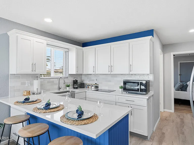 11210 W Pueblo Ct — Photo 30