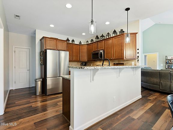 5th image of 254 Everett Yopp Drive
