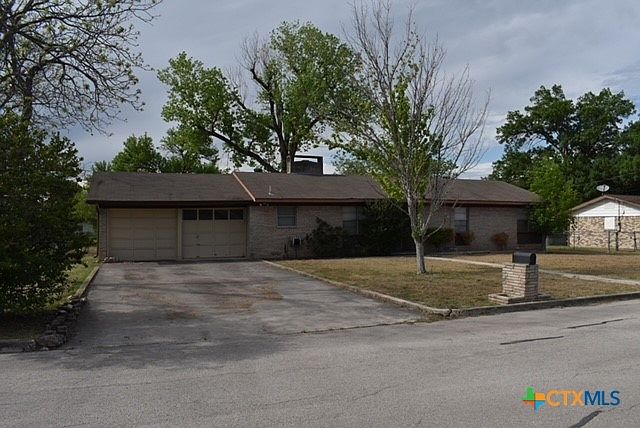 1st image of 1452 Marigold Dr