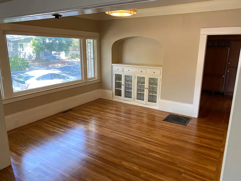 3101 McKinley Blvd — Photo 3
