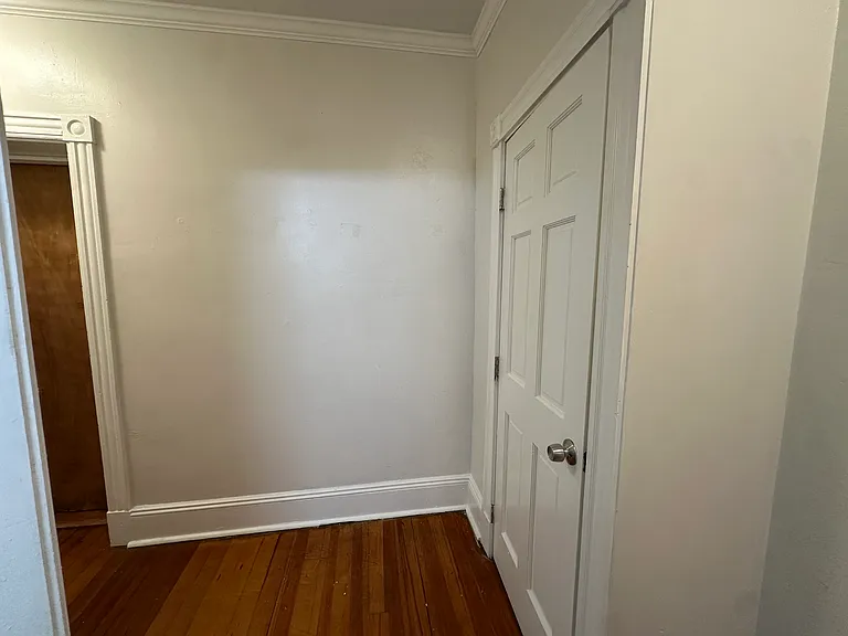 765 Broadway #6 — Photo 14