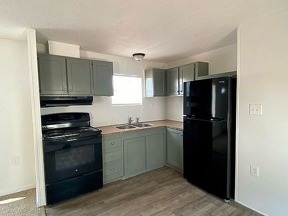 3rd image of 1115 Alma St #1