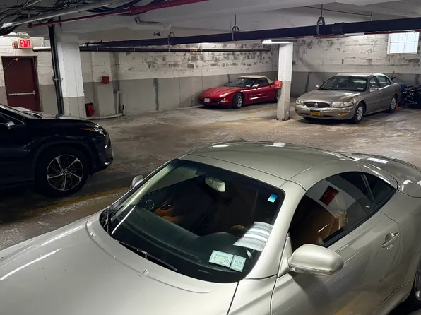 151-05 Cross Island Parkway image 24 of 29