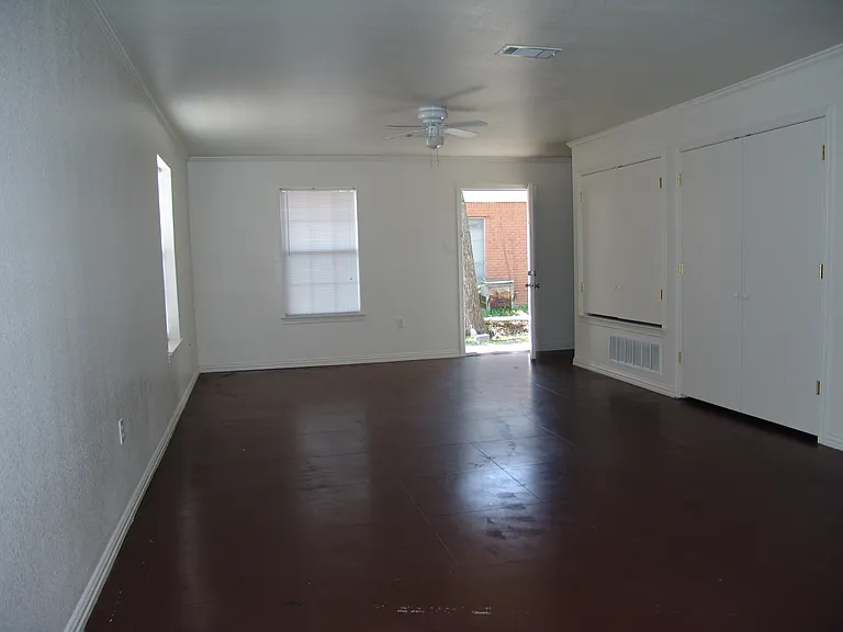 220 N 6th St #220 — Photo 10