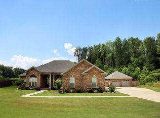 478 Koger St, Killen, AL 35645