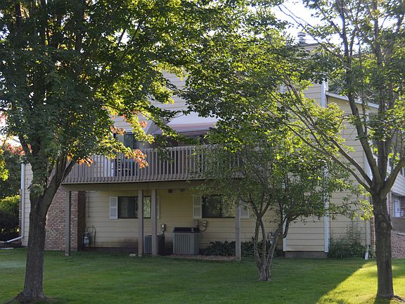 2nd image of 1240 Ferndale St N