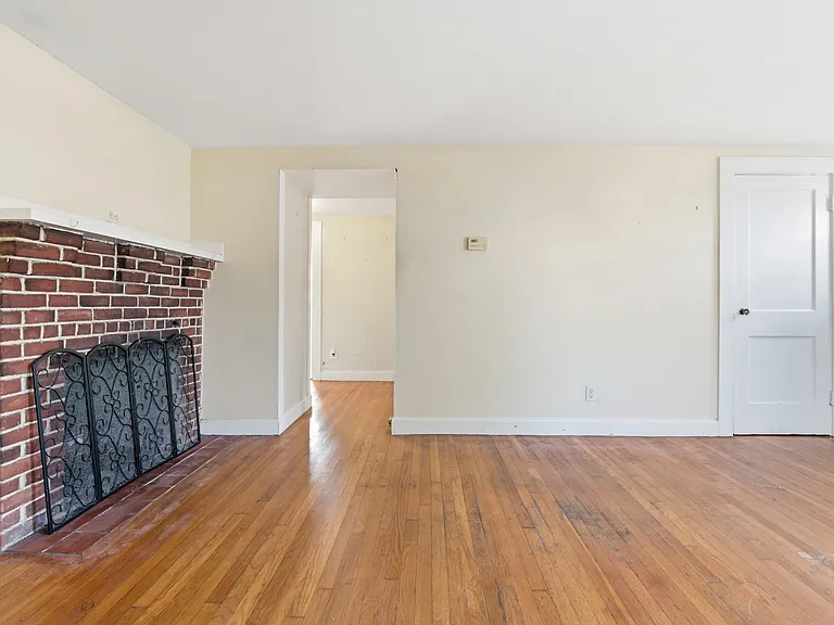 163 Standish Rd #B — Photo 5