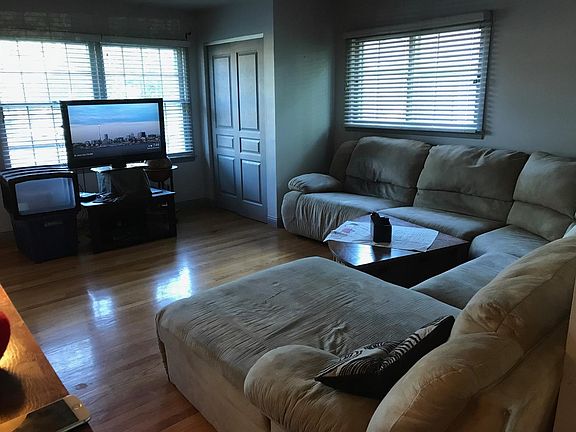 5th image of 3295 Gayway Ct