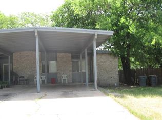 1304 E Saint Johns Ave #B, Austin, TX 78752