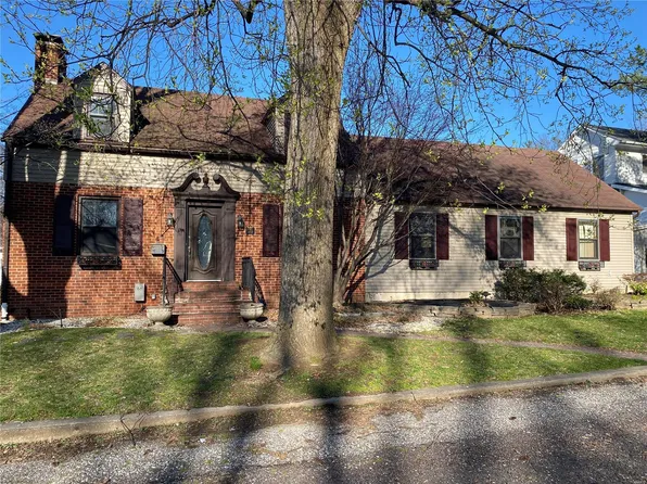 407 La Due Pl, Greenville, IL 62246