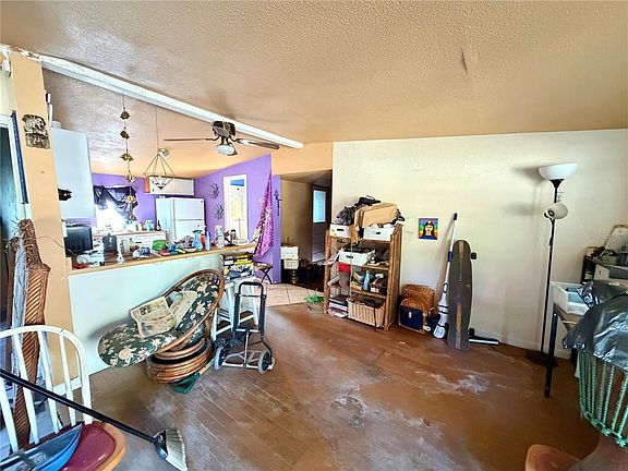 3rd image of 6640 Shady Acres Blvd