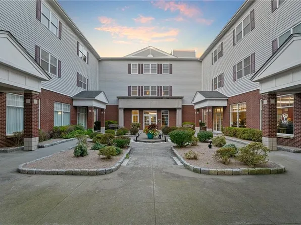 114 Granite St Unit 208, Westerly, RI 02891