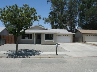 1180 Shellie Ln, Hemet, CA 92543