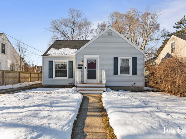 2243 Nelson Ave SE, Grand Rapids, MI 49507
