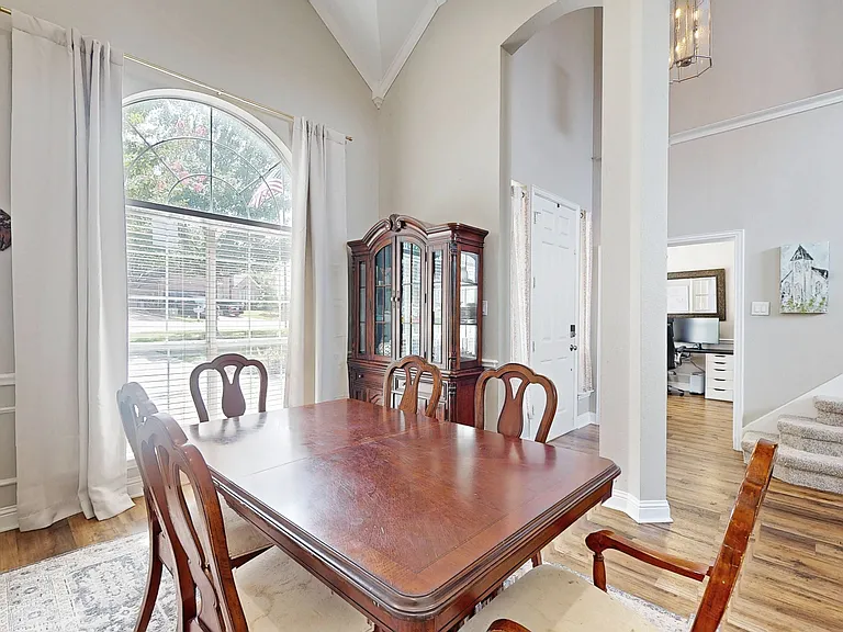 3200 Hilltop Ct — Photo 11