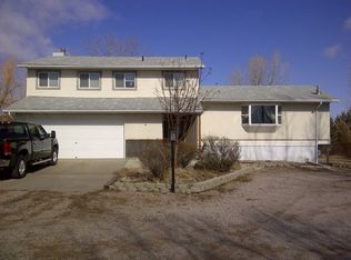 2 Game Trail Ct, Gillette, WY 82718