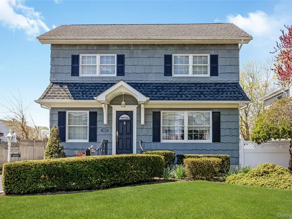 2000 Bergen Street, North Bellmore, NY 11710