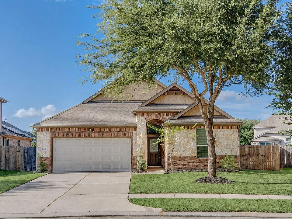 26306 Julia Manor Dr