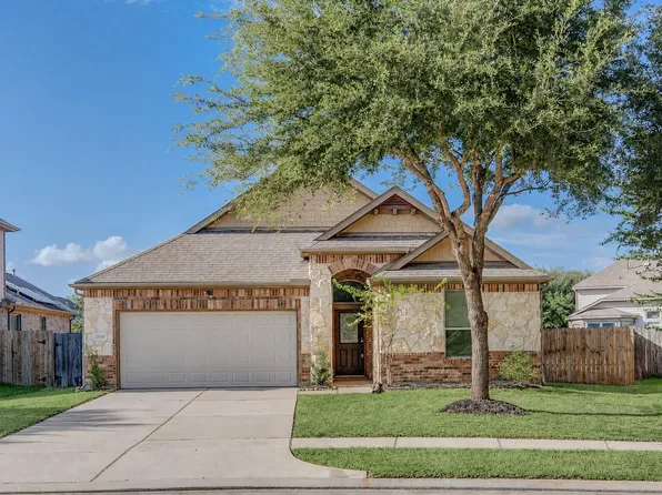 26306 Julia Manor Dr, Richmond, TX 77406