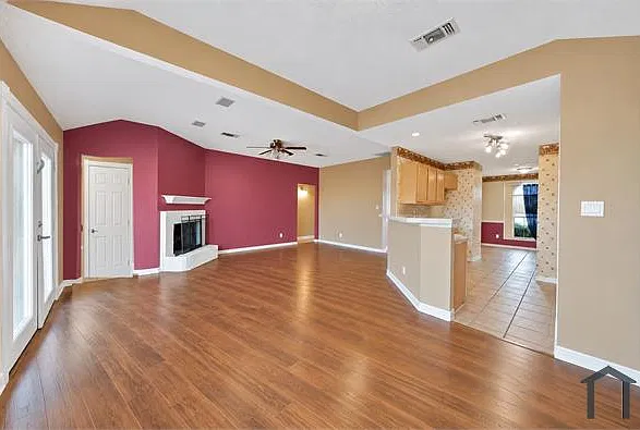 4 bed, 1740 sqft, $3,500 — Photo 4