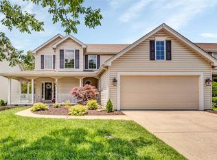 305 Cheval Square Dr, Chesterfield, MO 63005