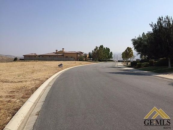 5th image of 7008 Amati Dr