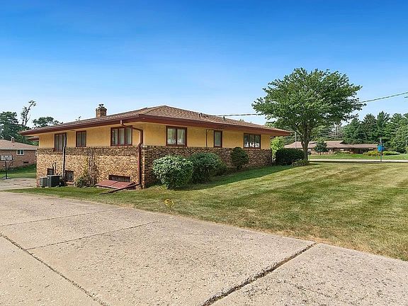 5th image of 809 N Alpine Rd #809