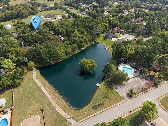 5th image of 2727 Lemontree Cir