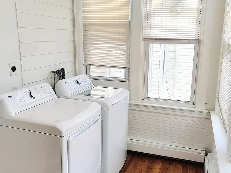 375 Union St #2 — Photo 7