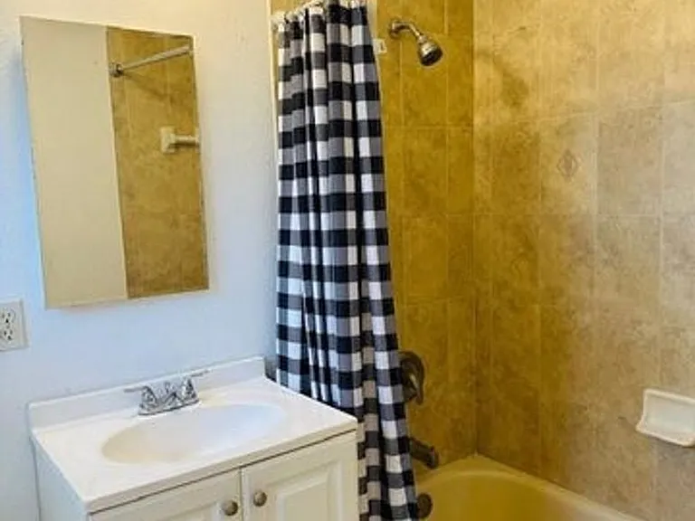 3421 Helena Dr — Photo 17