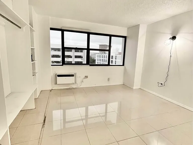 603 Avenue Hipodromo #805 — Photo 2