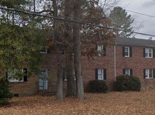 423 E Church St #1, Kilmarnock, VA 22482
