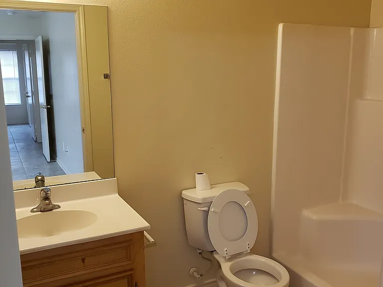 1306 Adela Dr — Photo 11