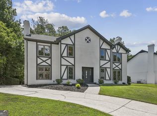 120 Hunters Cv, Roswell, GA 30076