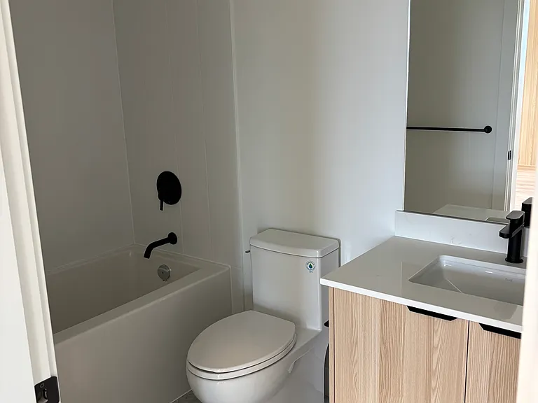 20769 Fraser Hwy #632 — Photo 10