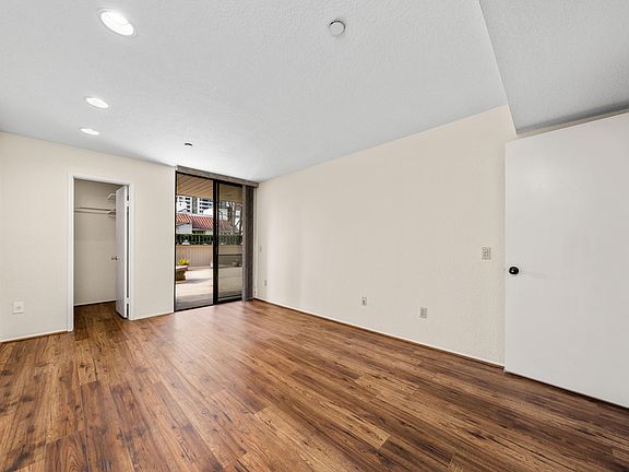 4th image of 850 State St Unit 106