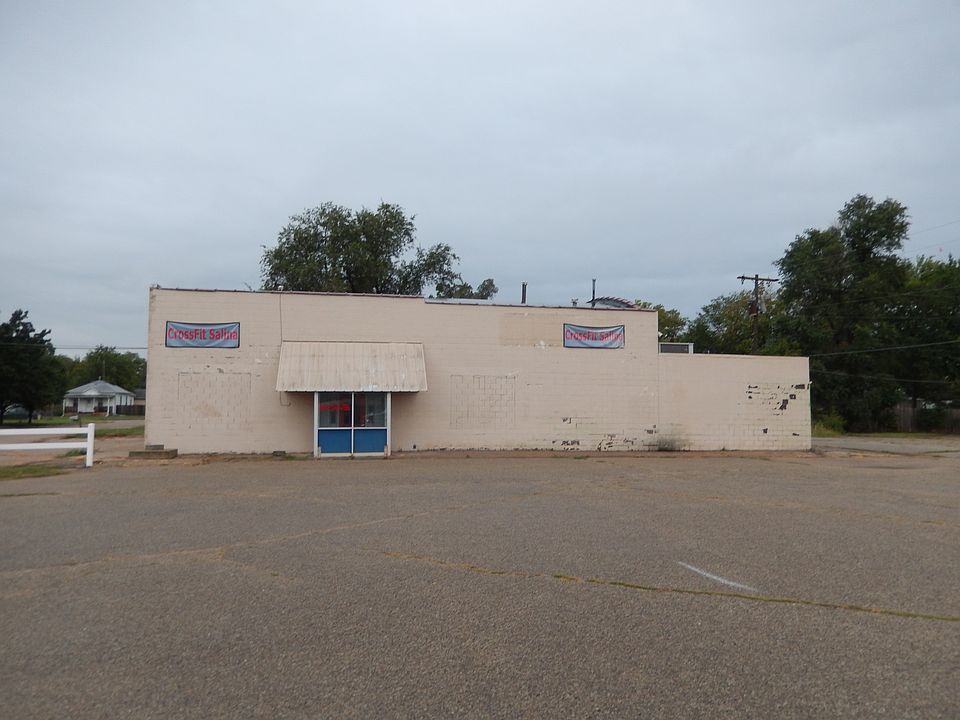 1st image of 713 N 11th St