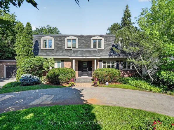 1907 Fairmeadow Cres, Ottawa, ON K1H 7B8