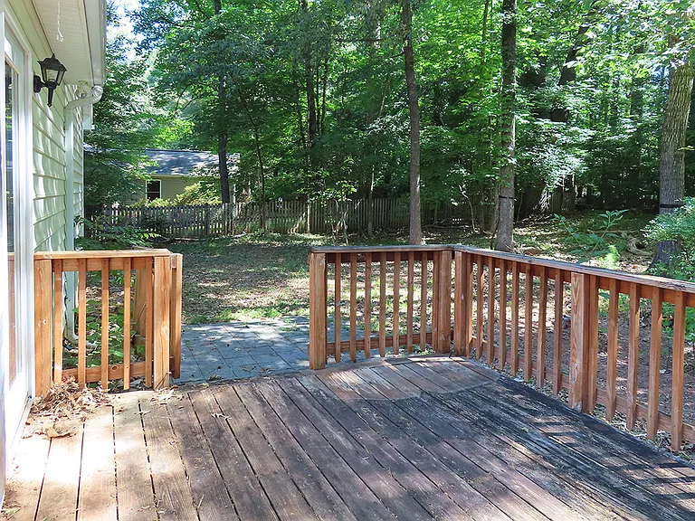 205 S English Hill Ln — Photo 17