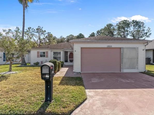 29314 Princeville Dr, San Antonio, FL 33576