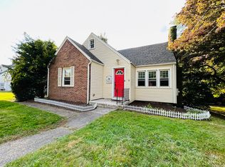 72 Bee St, Meriden, CT 06450