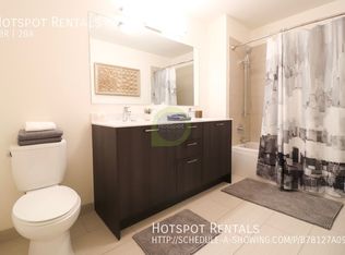 1333 S Wabash 3/3 Den, Chicago, IL 60605