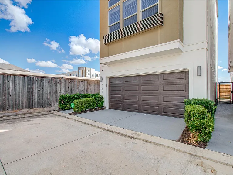 3104 Mitchell Landing Ct — Photo 6