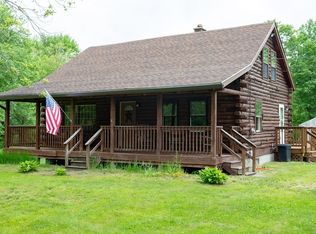 1299 Wauwinet Rd, Barre, MA 01005