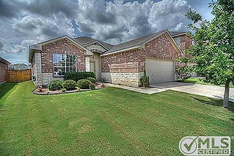 1st image of 3012 Yoakum St