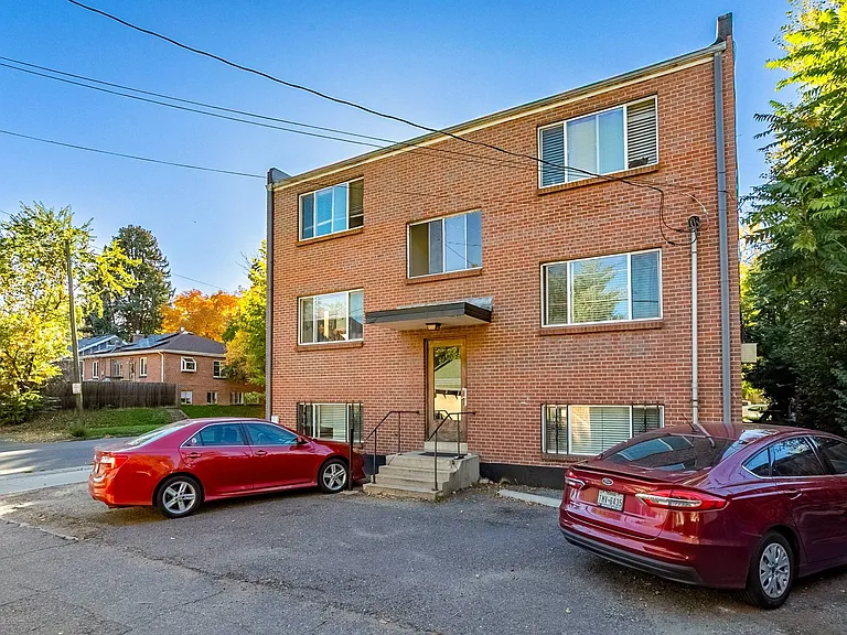 1302 Milwaukee St — Photo 13