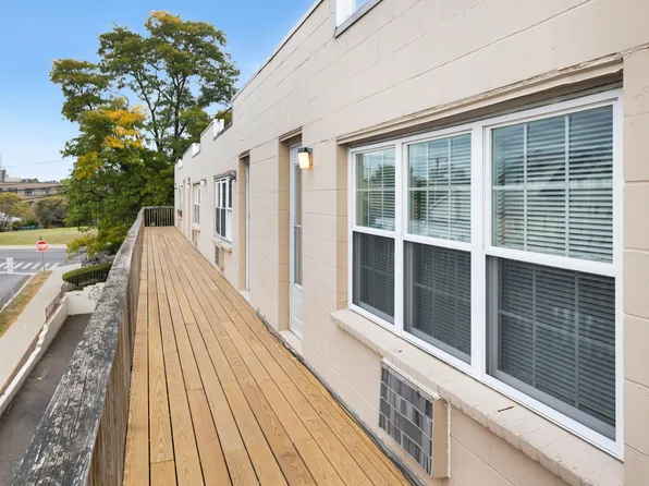 8 Wardwell Street APT 7, Stamford, CT 06902