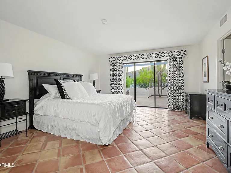 1049 N Boulder Dr — Photo 21