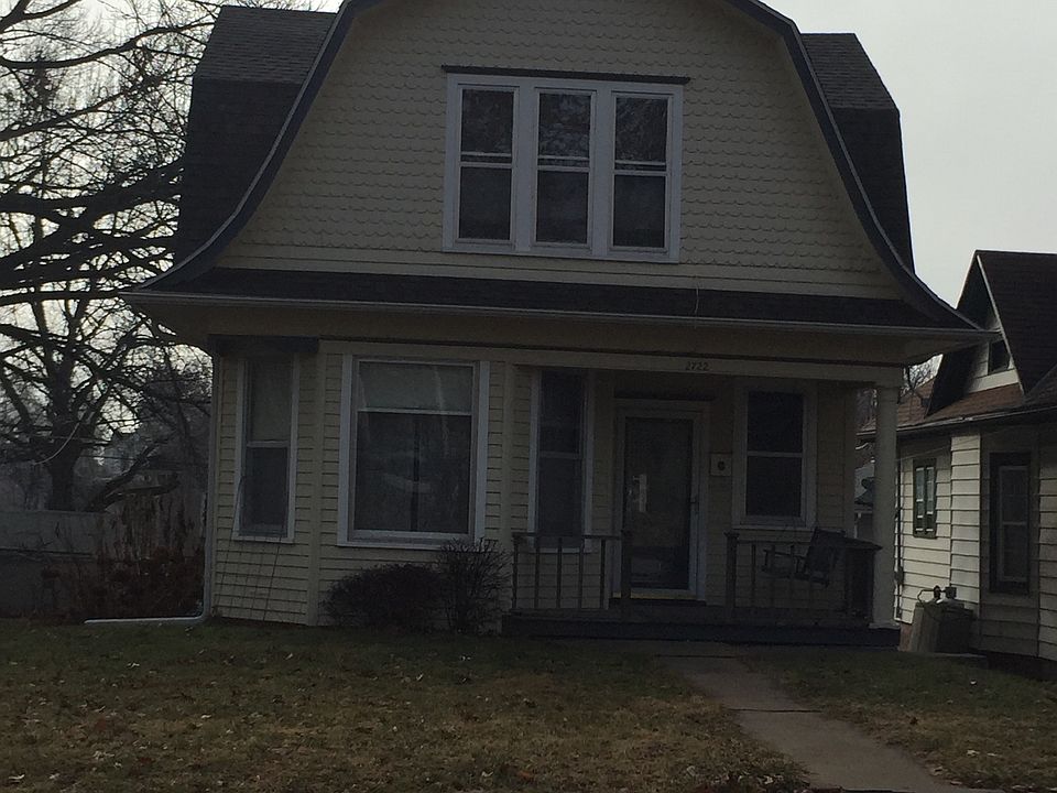 1st image of 2722 Sacramento St